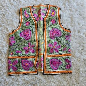 Vintage Hand Embroidered Floral Heart Phulkari Vest Green Pink Boho Sleeveless
